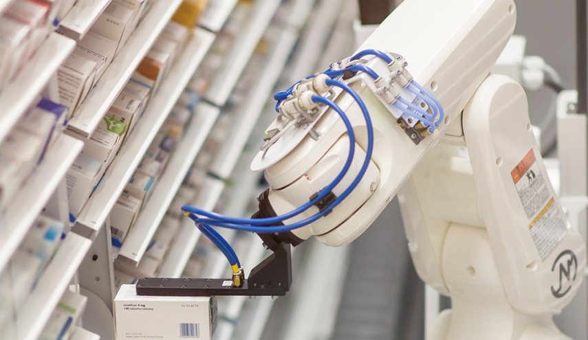 اول صيدلية روبوتية في مدينة ارومية في ايران 
