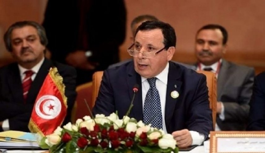 تونس تقيم علاقاتها مع العراق وسوريا