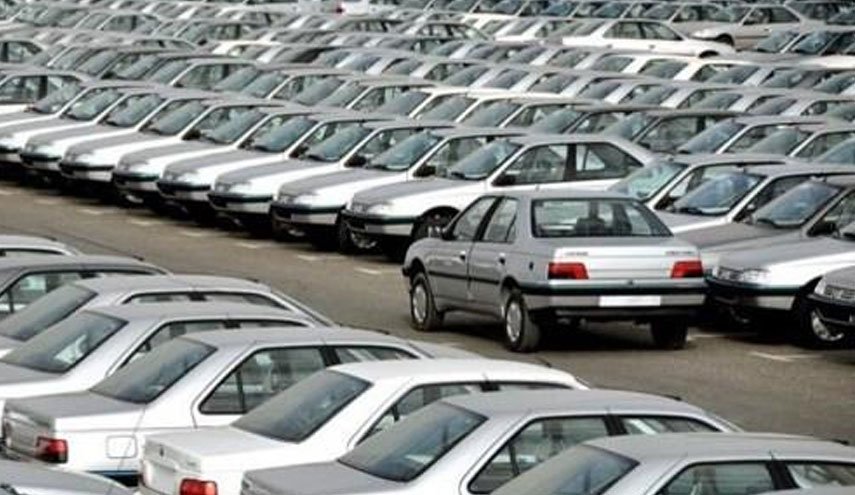 کمیسیون صنایع مجلس: قیمت خودرو باید پلکانی افزایش یابد/ مخالفت با افزایش قیمت مطابق نرخ بازار