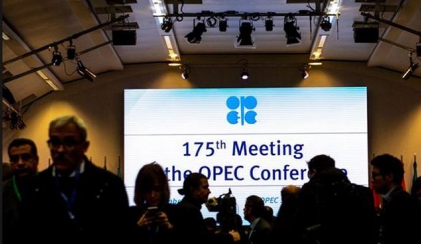 اعضای اوپک برای کاهش عرضه نفت توافق کردند/  ایران از کاهش تولید نفت معاف شد