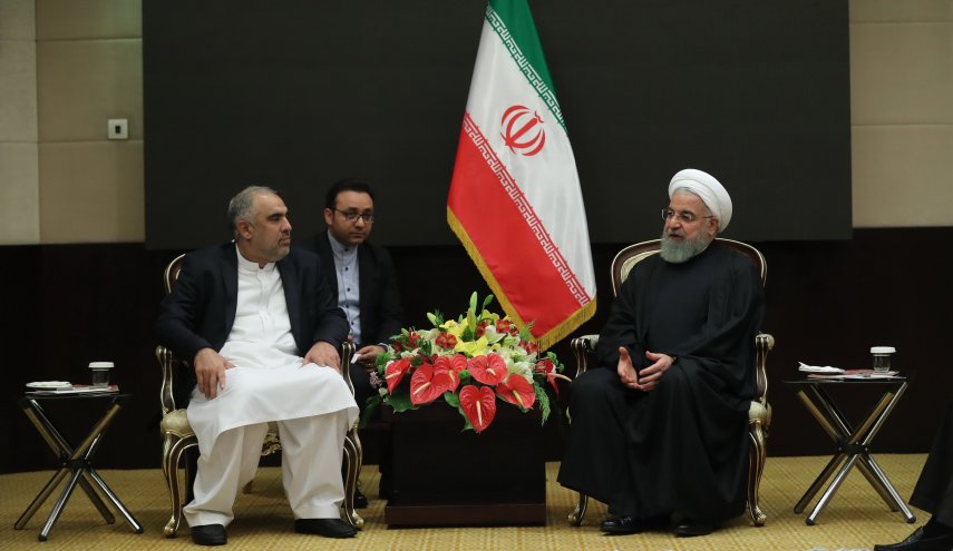تاکید روحانی بر ضرورت فعالیت جدی تر ارتش پاکستان برای آزادی ۷ مرزبان ایرانی
