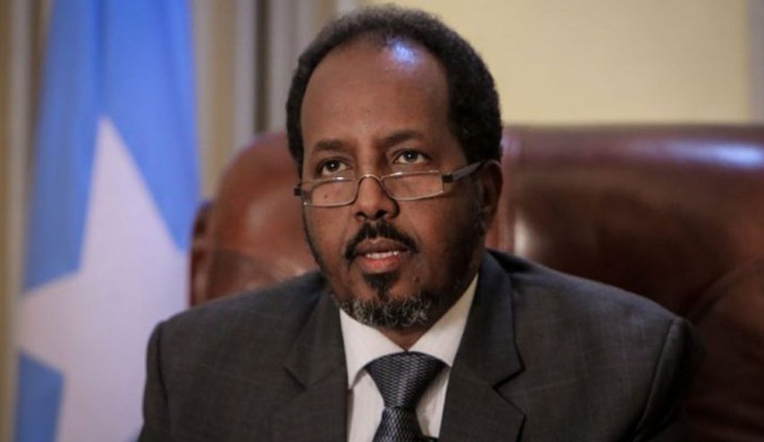 أمين البرلمان الصومالي يطالب بمساءلة الرئيس