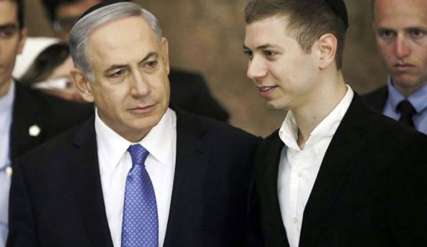 اليسار الإسرائيلي يطالب بفتح تحقيق مع ابن نتنياهو 