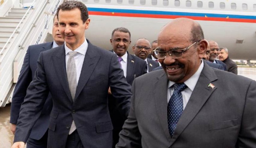 عطوان: من هو الزعيم العربي الثاني الذي سيطرق أبواب دمشق بعد البشير؟ 