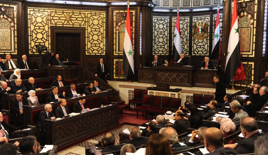 وزير النفط السوري: الاختناقات على الغاز المنزلي تنخفض تدريجياً
