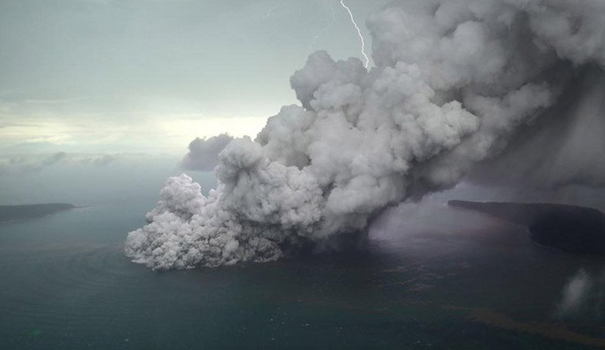 إندونيسيا.. انفجار ببركان 