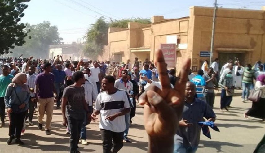 21 منظمة حقوقية تدعو للتدخل لحماية متظاهري السودان