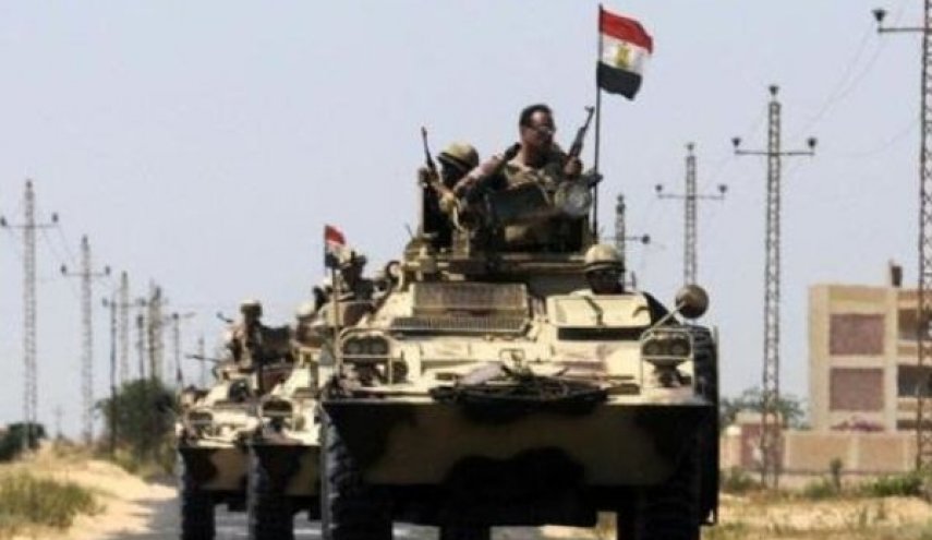 کشته شدن ۵ نظامی مصر در شمال سینا
