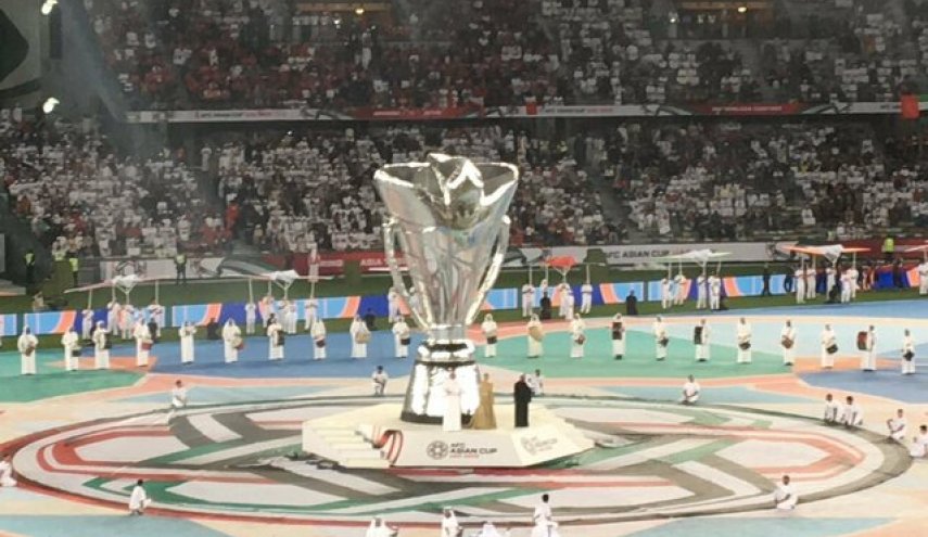 برگزاری مراسم افتتاحیه جام ملت ها در حضور اینفانتینو/ AFC شعارهای سیاسی اماراتی ها را حذف کرد + عکس
