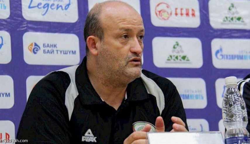مدرب فلسطين يحذر لاعبيه من قوة سوريا