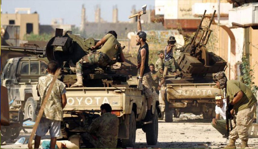 ليبيا.. حشود مسلحة في مناطق بن غشير ومحيط المطار بطرابلس