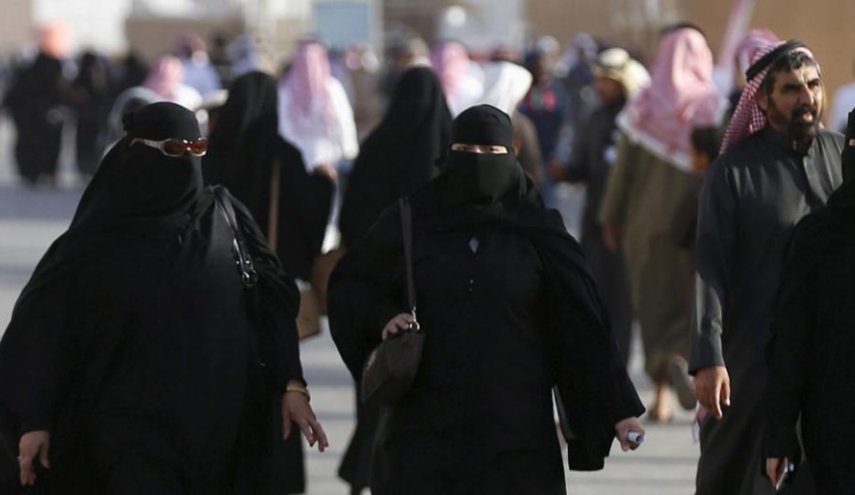جدل واسع بسبب قانون جديد لمصلحة المرأة الحامل بالسعودية