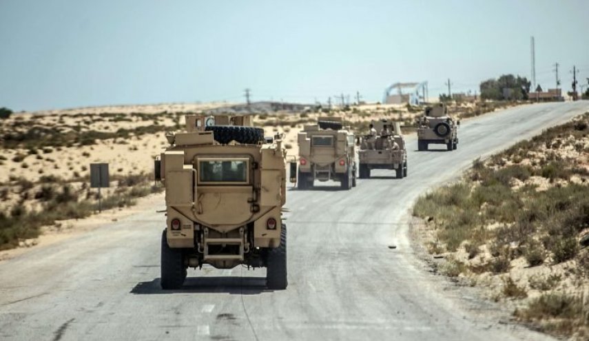 داعش يعلن عن هجوم ضد الجيش المصري في سيناء 