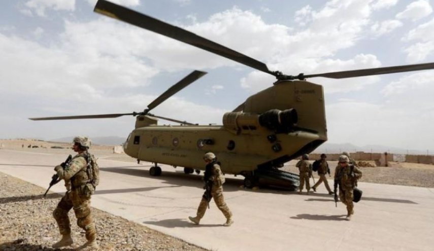 رویترز: نیروهای آمریکایی ظرف 18 ماه افغانستان را ترک می‌کنند
