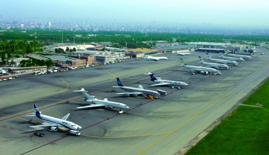 خلل فني لطائرة مدنية يؤدی الی اعلان حالة الطوارئ في مطار مهرآباد 