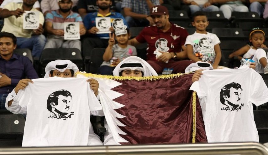 ماذا قال أمير قطر بعد فوز منتخب بلاده التاريخي؟