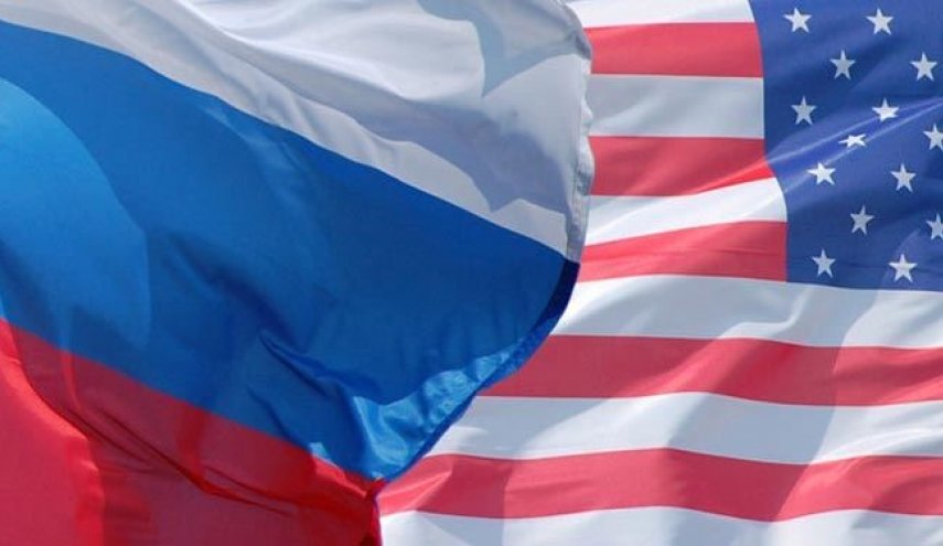 روسیه متقابلاً عضویت در پیمان منع موشکهای میان برد را تعلیق کرد