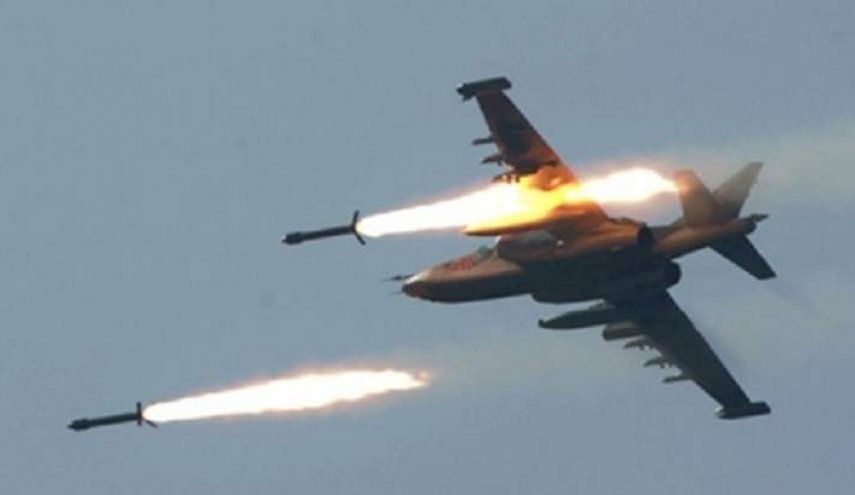 التحالف الامريكي يقصف مدفعية الجيش السوري