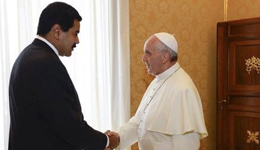 درخواست مادورو از پاپ برای میانجیگری حل بحران ونزوئلا