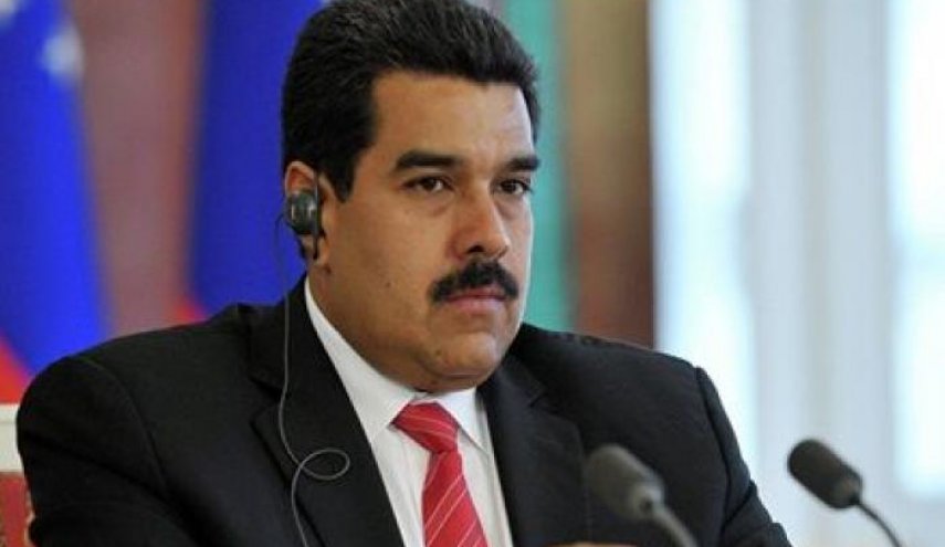 مادورو يعلن إطلاق مناورات عسكرية ضخمة في فنزويلا