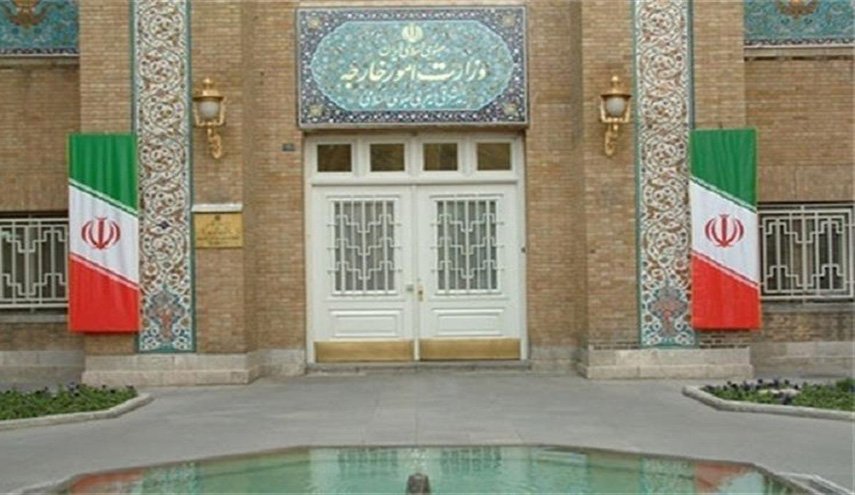 الخارجية الايرانية تؤكد تمسكها بالمبادئ والصمود 