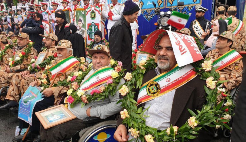 حضور جانبازان سرافراز نیروی زمینی ارتش در راهپیمایی ۲۲ بهمن
