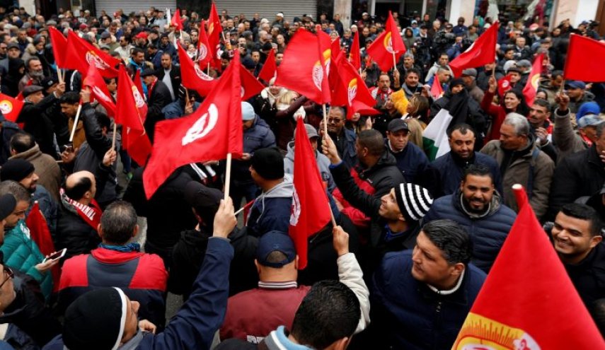 اتفاق بین اتحاد الشغل والحكومة في تونس لإنهاء الإضراب العام..بالتفاصیل