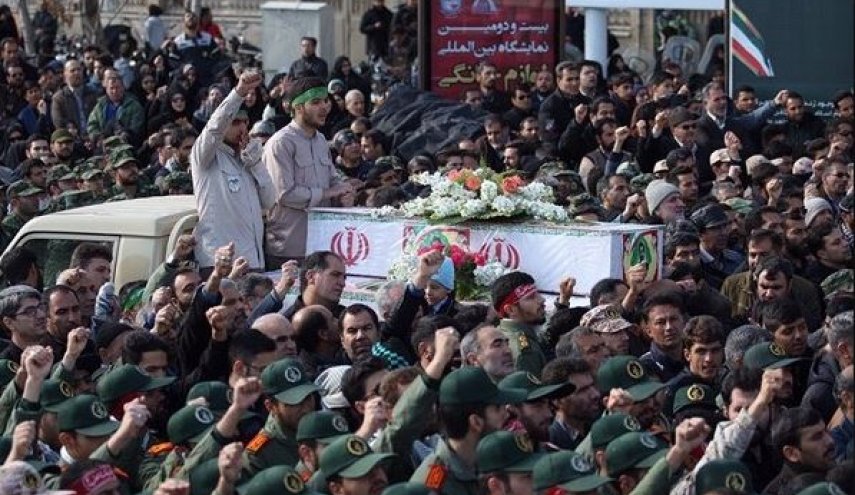 تشييع شعبي مهيب لجثامين شهداء اعتداء زاهدان الارهابي