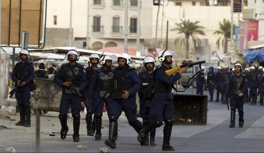 صحيفة قطرية:البحرين قمعت الثورة بدعم سعودي اماراتي