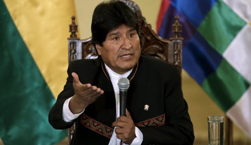مورالس: مردم از حاکمیت خود در برابر حملات نظامی دفاع می کنند