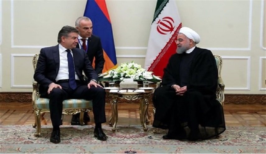 روحاني: إرادة إيران وأرمينيا ترتكز علی المصالح الوطنية للبلدين