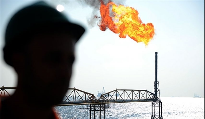 شركة النفط الایرانیة تطرح سندات بـ 476 مليون دولار