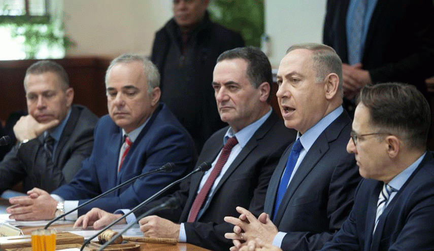 اختراق الهاتف المحمول لأحد الوزراء الإسرائيليين