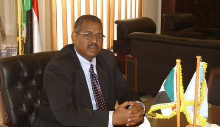  السودان: رئيس الوزراء يحل مؤسسة النفط