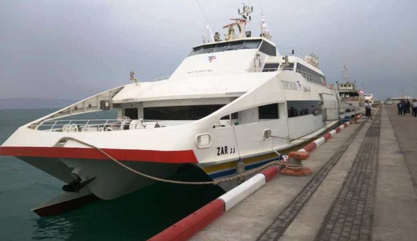 تدشين اول سفينة سياحية ايرانية متطورة مصنعة محليا