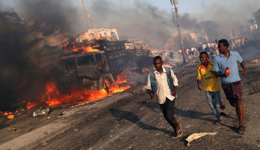 هجوم على مبنى حكومي في العاصمة الصومالية ومقتل 15 على الأقل