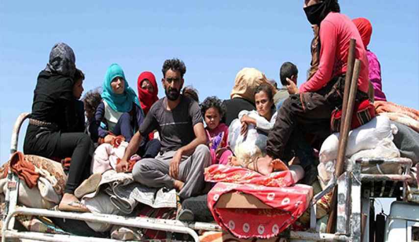 حوالي ألف لاجئ يعودون إلى سوريا من الأردن ولبنان خلال الــ 24 الساعة الأخيرة
