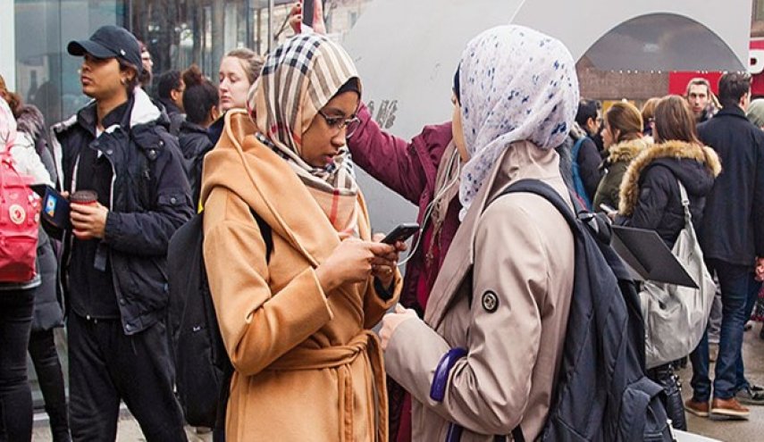 ایالت کبک کانادا به دنبال منع حجاب اسلامی برای شغل‌های عمومی است
