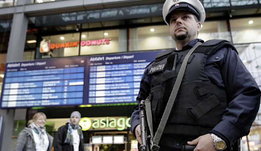 ألمانيا تقبض على 10 أشخاص بشبهة إنتمائهم الى داعش