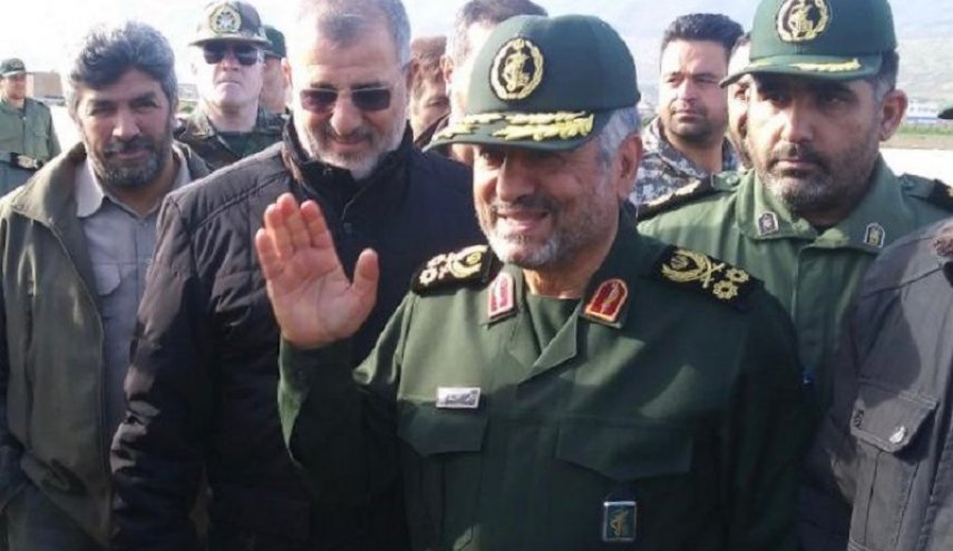 قائد حرس الثورة الإسلامية يصل لرستان لتعزيز جهود الإغاثة 