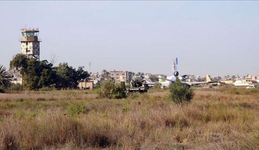 مصادر في قوات حفتر تؤكد سيطرتها على  مطار طرابلس 