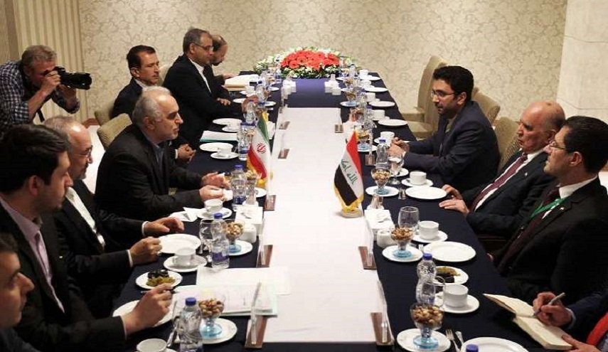 وزير الاقتصاد الايراني يدعو إلى توسيع التعاون مع العراق