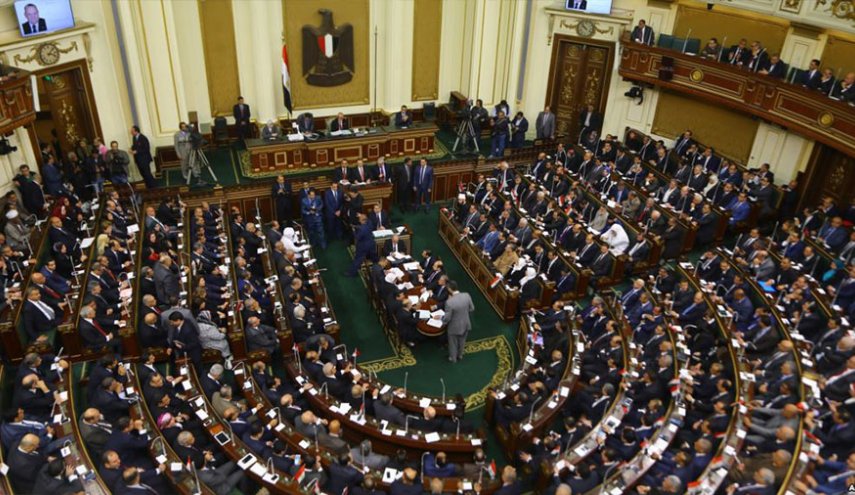 مجلس النواب المصري يوافق على استحداث منصب نائب الرئيس
