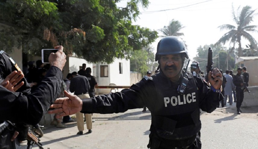مقتل 14 شخصا بعد اختطاف مسلحين لحافلة في باكستان