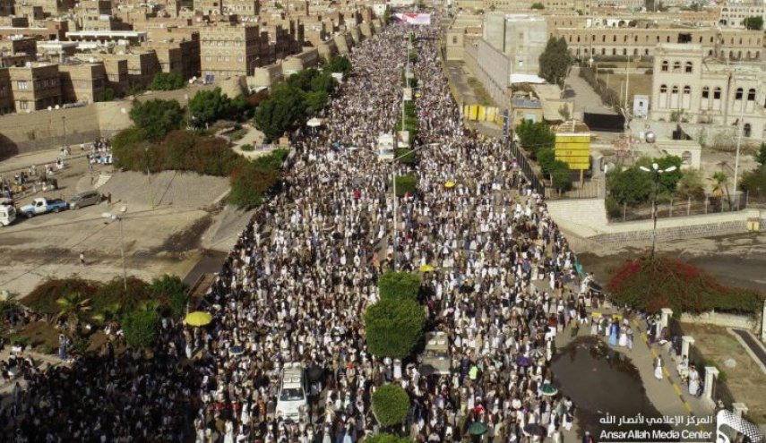 صور/ مسيرة كبرى بصنعاء بمناسبة ذكرى الشهيد الصماد