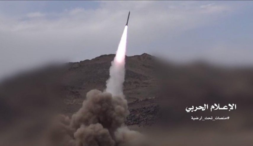 شلیک چهار موشک بالستیک یمن به مواضع مزدوران سعودی
