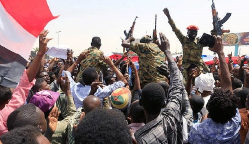 شمار قربانیان اعتراضات سودان: 53 کشته و 734 زخمی