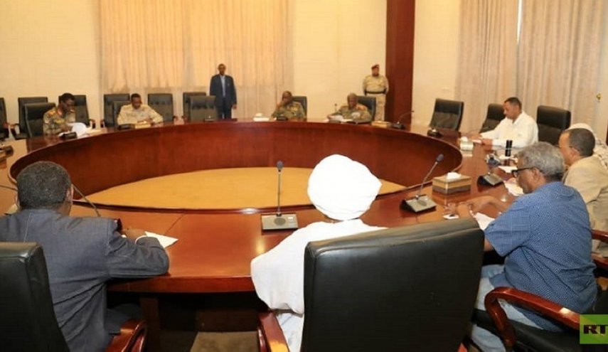 نخستین نشست شورای نظامی سودان با معارضان
