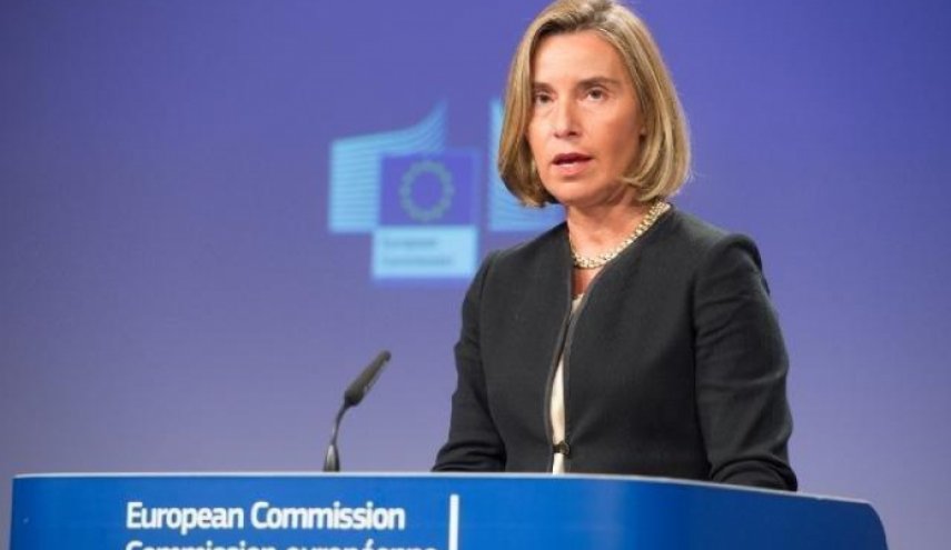 اروپا از خروج ترامپ از معاهده تجارت تسلیحاتی انتقاد کرد
