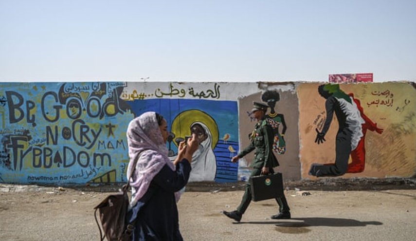 محتجو السودان وجيشه يتفقان على تشكيل مجلس مشترك